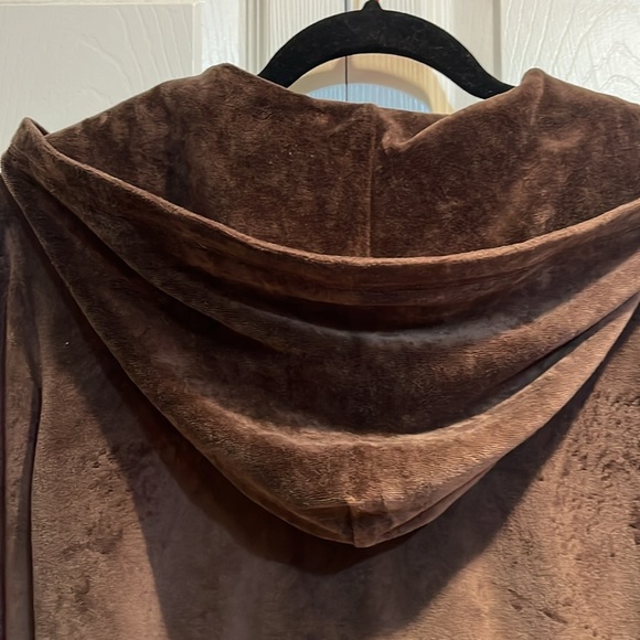 ❤️SOLD❤️Sunday Best Kiera Mocha Brown Velour Hoodie - Picture 5 of 12